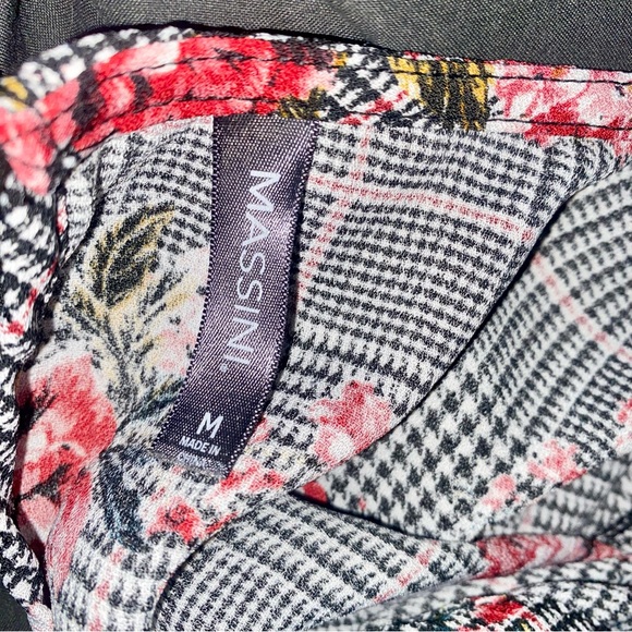 Blouse // - Picture 4 of 7